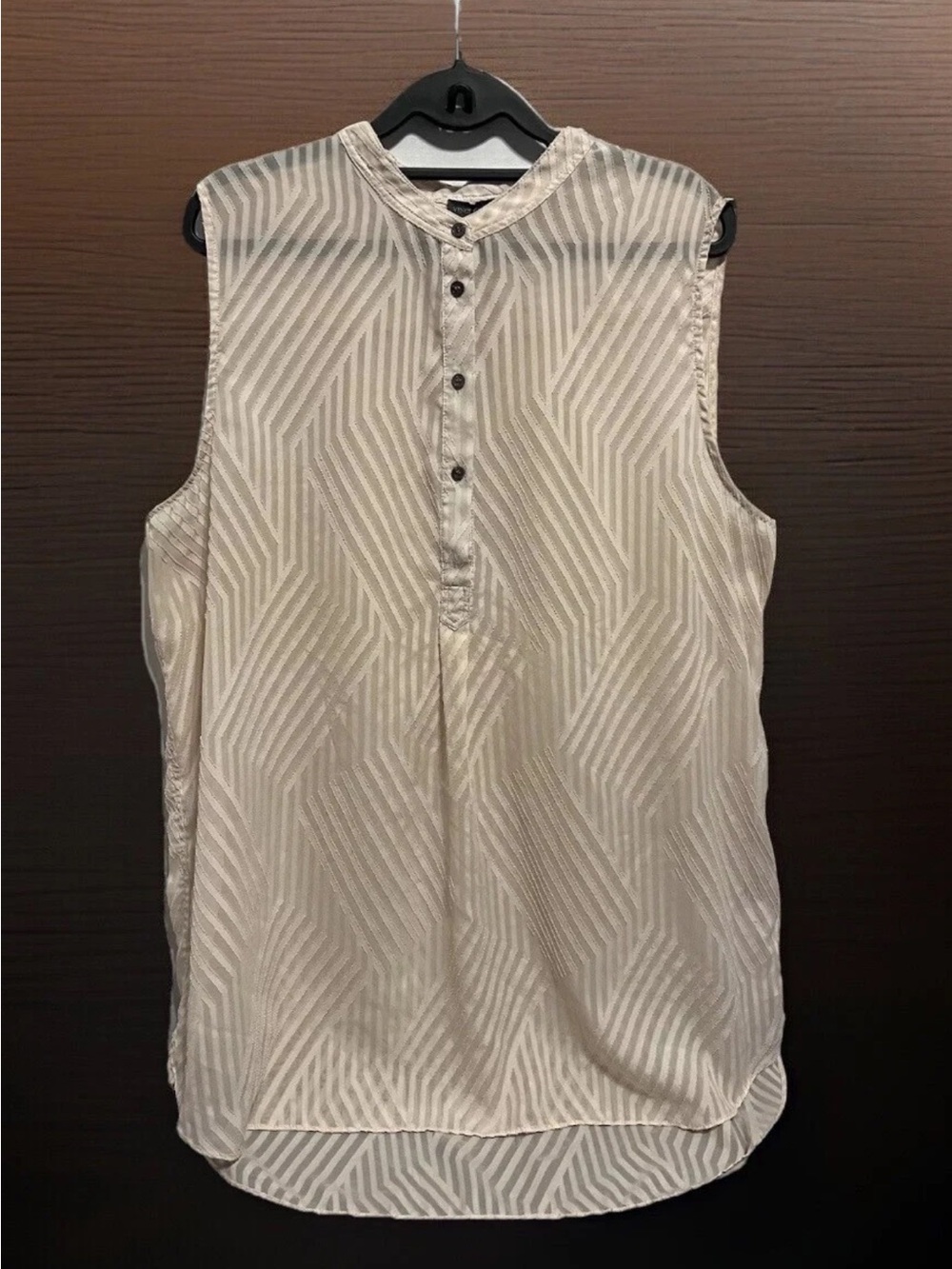Vince Camuto Tunic Women Size XL Chevron Pink High/Low Hem Sheer Sleeveless Chic